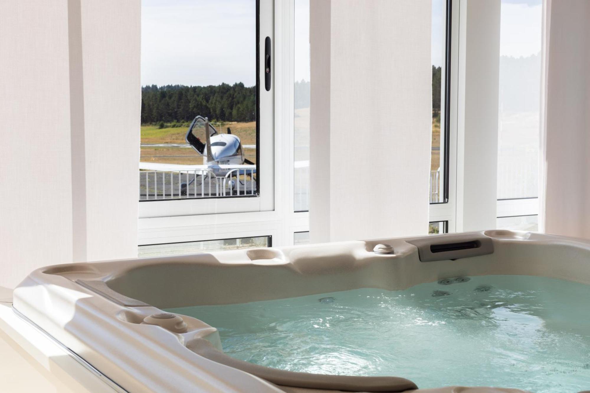 Domaine De Mende Brenoux Suites & Spa Kültér fotó